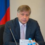 Первый вице-губернатор Приморья Василий Усольцев открыл круглый стол по городской экологии