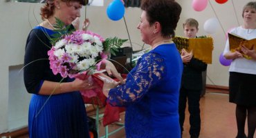 Безверховская школа отметила 85-летний юбилей