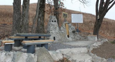 Родник. Родня. Родина